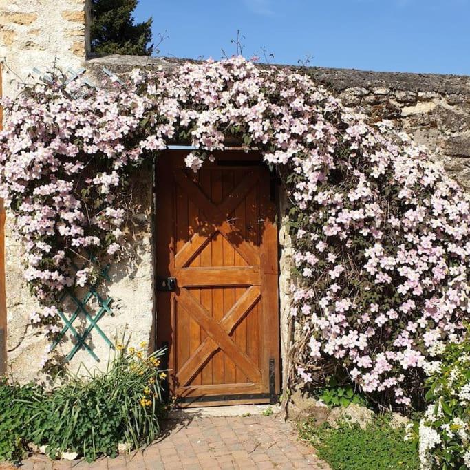 Le Cinq, Au Coeur Du Vexin Villa Themericourt Exterior photo